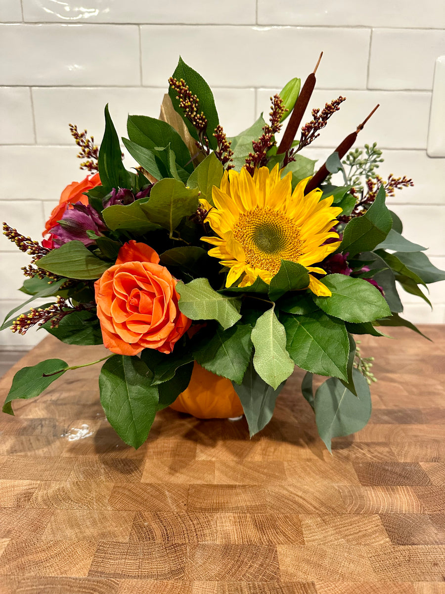 Small Thanksgiving Arrangement
